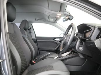 AUDI A1 1.0 TFSI 25 Sport Sportback 5dr Petrol S Tronic Euro 6 (s/s) (95