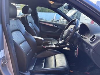 AUDI A3 2.0 TDI S line Sportback 5dr Diesel Manual (146 g/km, 138 bhp)