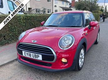 MINI Hatch 1.5 Cooper Hatchback 5dr Petrol Manual Euro 6 (s/s) (136 ps)