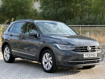 Volkswagen Tiguan 1.5 TSI Life SUV 5dr Petrol DSG Euro 6 (s/s) (150 ps)