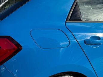 AUDI A1 1.0 TFSI 30 S line Sportback 5dr Petrol S Tronic Euro 6 (s/s) (1
