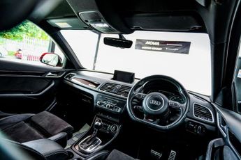 AUDI Q3 2.0 TFSI Black Edition SUV 5dr Petrol S Tronic quattro Euro 6 (s
