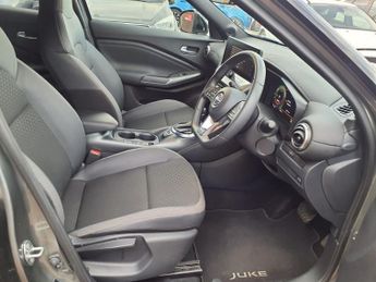 NISSAN JUKE 1.6 N-Connecta SUV 5dr Petrol Hybrid Auto Euro 6 (143 ps)