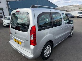 PEUGEOT PARTNER TEPEE 1.6 HDi Tepee Zenith MPV 5dr Diesel Manual (139 g/km, 92 bhp)