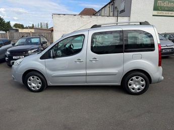 PEUGEOT PARTNER TEPEE 1.6 HDi Tepee Zenith MPV 5dr Diesel Manual (139 g/km, 92 bhp)