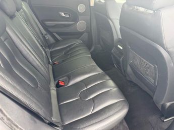 LAND ROVER RANGE ROVER EVOQUE 2.2 SD4 Pure Tech SUV 5dr Diesel Auto 4WD Euro 5 (s/s) (190 ps)