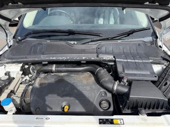 LAND ROVER RANGE ROVER EVOQUE 2.2 SD4 Pure Tech SUV 5dr Diesel Auto 4WD Euro 5 (s/s) (190 ps)