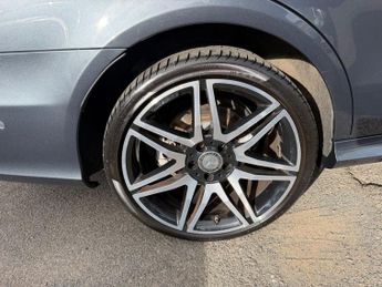 MERCEDES-BENZ E CLASS 3.0 E350 V6 BlueTEC AMG Night Edition (Premium Plus) Saloon 4dr 