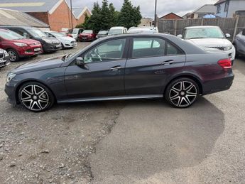 MERCEDES-BENZ E CLASS 3.0 E350 V6 BlueTEC AMG Night Edition (Premium Plus) Saloon 4dr 