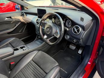 MERCEDES-BENZ GLA 2.1 GLA200d AMG Line (Premium Plus) SUV 5dr Diesel 7G-DCT Euro 6