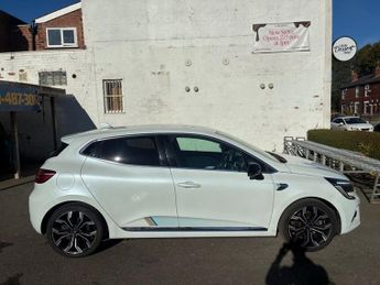 RENAULT CLIO 1.6 E-TECH Launch Edition Hatchback 5dr Petrol Hybrid Auto Euro 