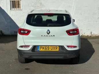RENAULT KADJAR 1.3 TCe Iconic SUV 5dr Petrol Manual Euro 6 (s/s) (160 ps)