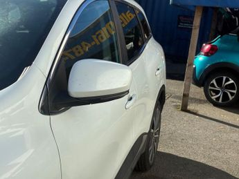 RENAULT KADJAR 1.3 TCe Iconic SUV 5dr Petrol Manual Euro 6 (s/s) (160 ps)