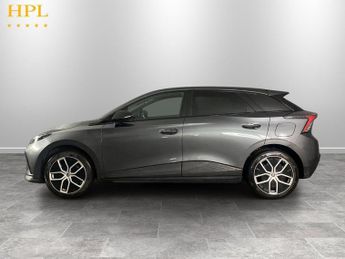 MG MG4 64kWh Trophy Long Range Hatchback 5dr Electric Auto (203 ps)