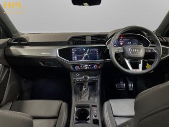 AUDI Q3 1.5 TFSI CoD 35 S line SUV 5dr Petrol S Tronic Euro 6 (s/s) (150