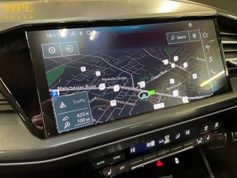 AUDI Q4 E-TRON 40 S line Sportback 5dr Electric Auto 82kWh (204 ps)