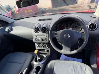 NISSAN QASHQAI 1.6 Visia SUV 5dr Petrol Manual 2WD Euro 5 (s/s) (117 ps)