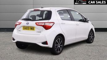 TOYOTA YARIS 1.5 VVT-h Icon Tech Hatchback 5dr Petrol Hybrid E-CVT Euro 6 (s/