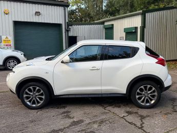 NISSAN JUKE 1.6 Tekna SUV 5dr Petrol Manual Euro 5 (s/s) (117 ps)