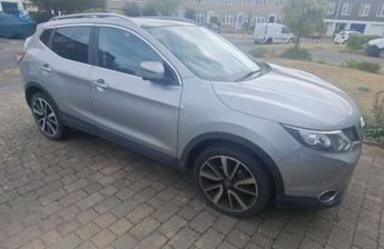 Nissan Qashqai 1.6 DIG-T Tekna SUV 5dr Petrol Manual 2WD Euro 6 (s/s) (163 ps)