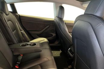 TESLA Model 3 Standard Range Plus Saloon 4dr Electric Auto RWD (241 bhp)