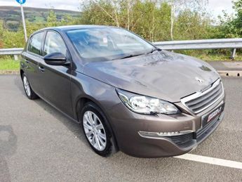 PEUGEOT 308 1.2 PureTech Sportium Hatchback 5dr Petrol Manual Euro 6 (s/s) (