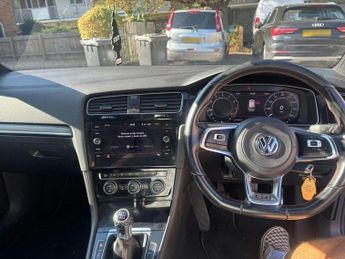 VOLKSWAGEN GOLF 2.0 TSI GTI Hatchback 3dr Petrol Manual Euro 6 (s/s) (230 ps)