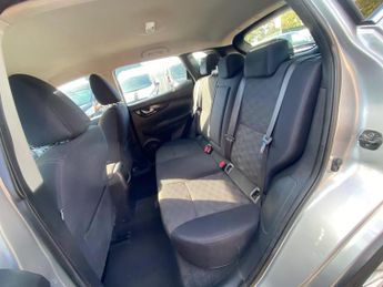 NISSAN QASHQAI 1.5 dCi Acenta 2WD Euro 6 (s/s) 5dr