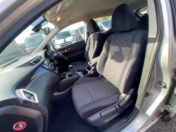 NISSAN QASHQAI 1.5 dCi Acenta 2WD Euro 6 (s/s) 5dr