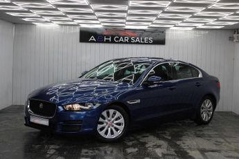 Jaguar XE 2.0d Prestige Saloon 4dr Diesel Auto Euro 6 (s/s) (163 ps)