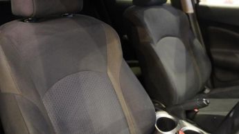 NISSAN JUKE 1.6 Acenta Premium SUV 5dr Petrol Manual Euro 5 (s/s) (117 ps)
