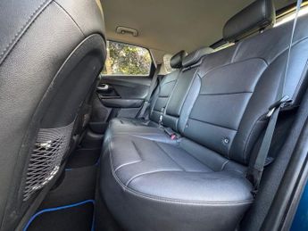 KIA NIRO 1.6 GDi 3 SUV 5dr Petrol Hybrid DCT Euro 6 (s/s) (139 bhp)