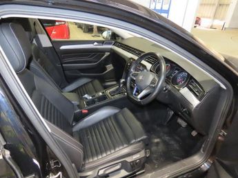 VOLKSWAGEN PASSAT 1.4 TSI 13kWh GTE Estate 5dr Petrol Plug-in Hybrid DSG Euro 6 (s