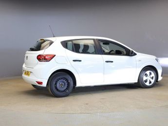 DACIA SANDERO 1.0 SCe Essential Hatchback 5dr Petrol Manual Euro 6 (s/s) (65 p