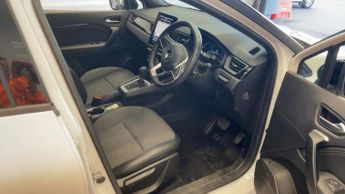RENAULT CAPTUR 1.6 E-TECH Rive Gauche SE SUV 5dr Petrol Hybrid Auto Euro 6 (s/s
