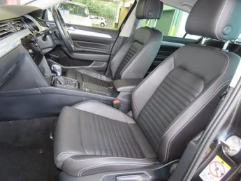 VOLKSWAGEN PASSAT 1.4 TSI 13kWh GTE Saloon 4dr Petrol Plug-in Hybrid DSG Euro 6 (s