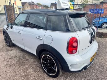 MINI COUNTRYMAN 2.0 Cooper SD SUV 5dr Diesel Auto ALL4 Euro 5 (143 ps)