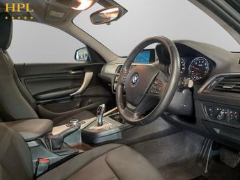 BMW 1 SERIES 1.5 118i SE Business Hatchback 5dr Petrol Auto Euro 6 (s/s) (136