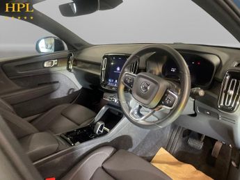 VOLVO XC40 Recharge 69kWh Plus SUV 5dr Electric Auto (231 ps)