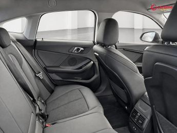 BMW 2 SERIES GRAN COUPE 1.5 218i Sport (LCP) Saloon 4dr Petrol DCT Euro 6 (s/s) (136 ps)
