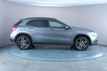MERCEDES-BENZ GLA 1.6 GLA180 Urban Edition 7G-DCT Euro 6 (s/s) 5dr