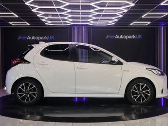 TOYOTA YARIS 1.5 VVT-h Design Hatchback 5dr Petrol Hybrid E-CVT Euro 6 (s/s) 