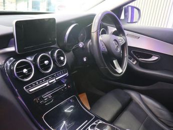 MERCEDES-BENZ C CLASS 1.6 C200d Sport Saloon 4dr Diesel G-Tronic+ Euro 6 (s/s) (136 ps