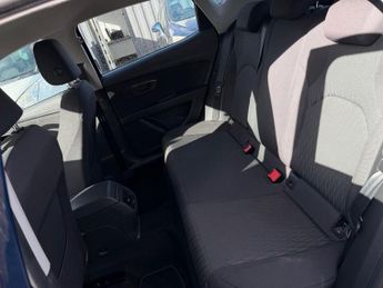 SEAT LEON 1.6 TDI CR SE Hatchback 5dr Diesel DSG Euro 5 (s/s) (105 ps)