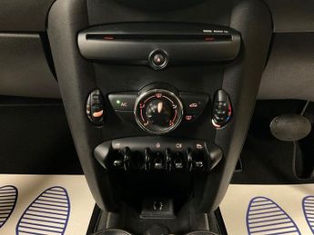 MINI HATCH 1.6 Cooper Hatchback 3dr Petrol Auto Euro 6 (122 ps)