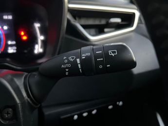 SUZUKI SWACE 1.8h Motion CVT Euro 6 (s/s) 5dr