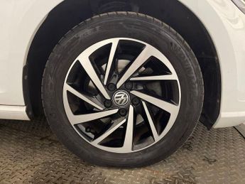 VOLKSWAGEN GOLF 1.5 TSI EVO Match Edition Hatchback 5dr Petrol DSG Euro 6 (s/s) 