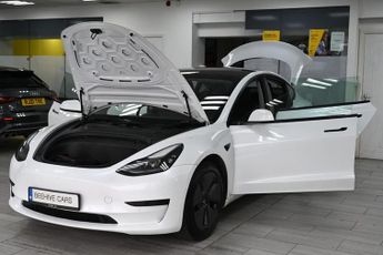 TESLA Model 3 Standard Range Plus Saloon 4dr Electric Auto RWD (241 bhp)