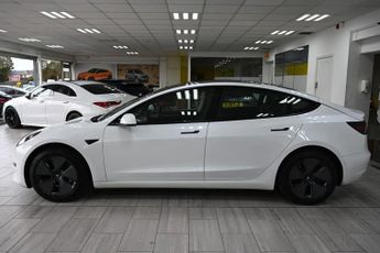 TESLA Model 3 Standard Range Plus Saloon 4dr Electric Auto RWD (241 bhp)