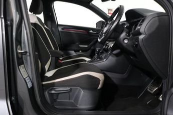 VOLKSWAGEN T-ROC 2.0 TSI SEL SUV 5dr Petrol DSG 4Motion Euro 6 (s/s) (190 ps)